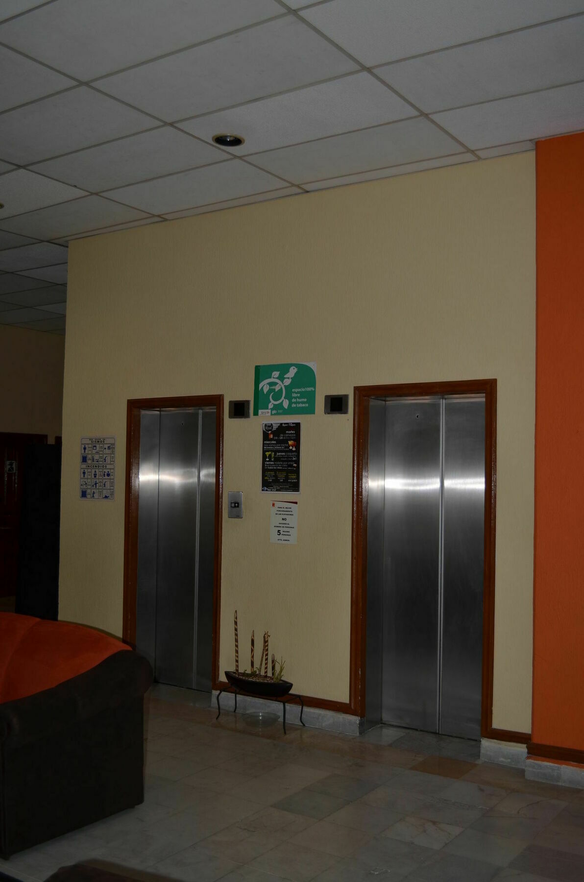 Capital O Hotel Casa Real Celaya เคลาญา ภายนอก รูปภาพ