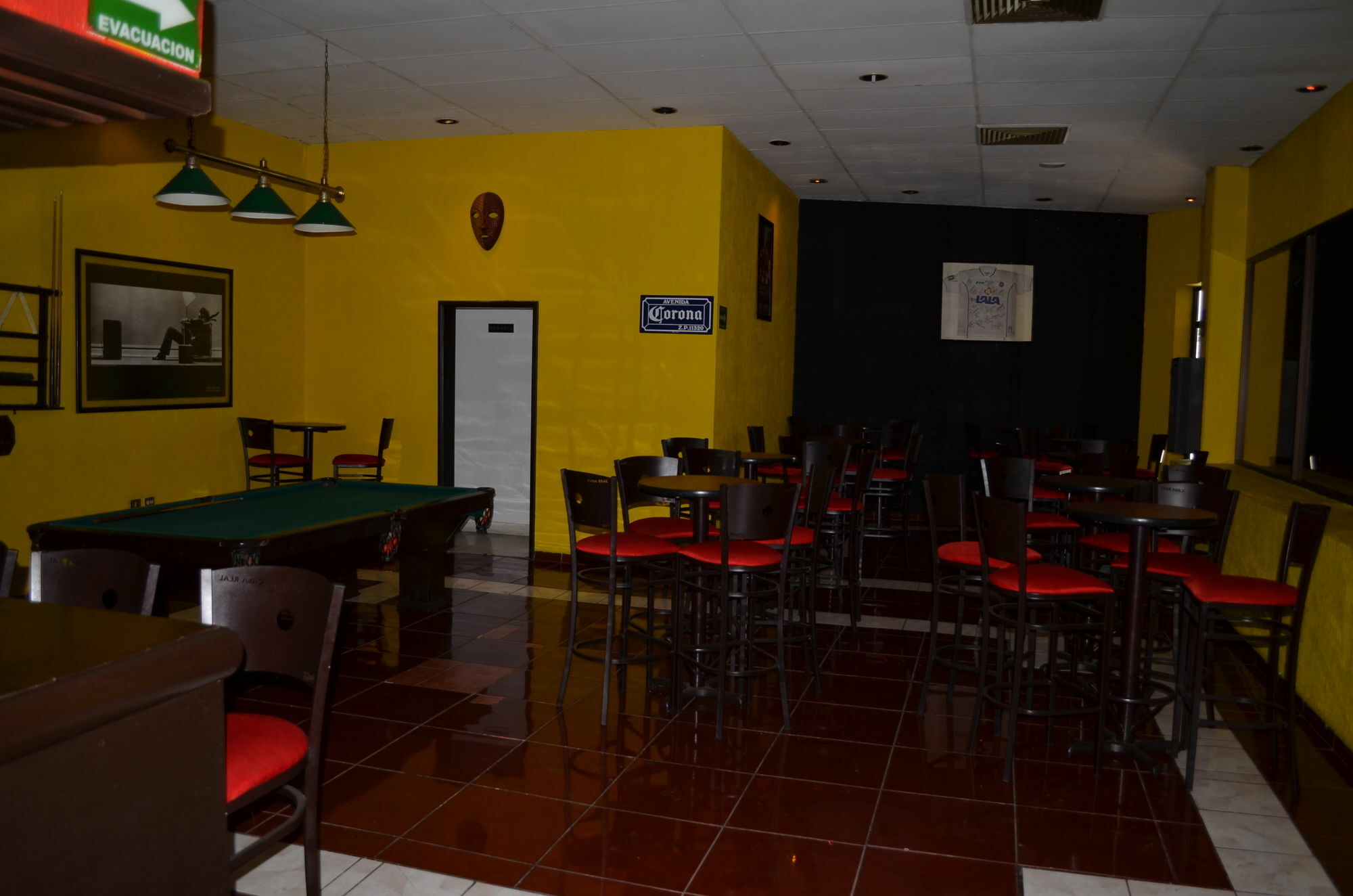 Capital O Hotel Casa Real Celaya เคลาญา ภายนอก รูปภาพ