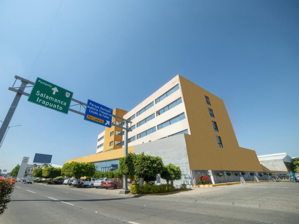 Capital O Hotel Casa Real Celaya เคลาญา ภายนอก รูปภาพ